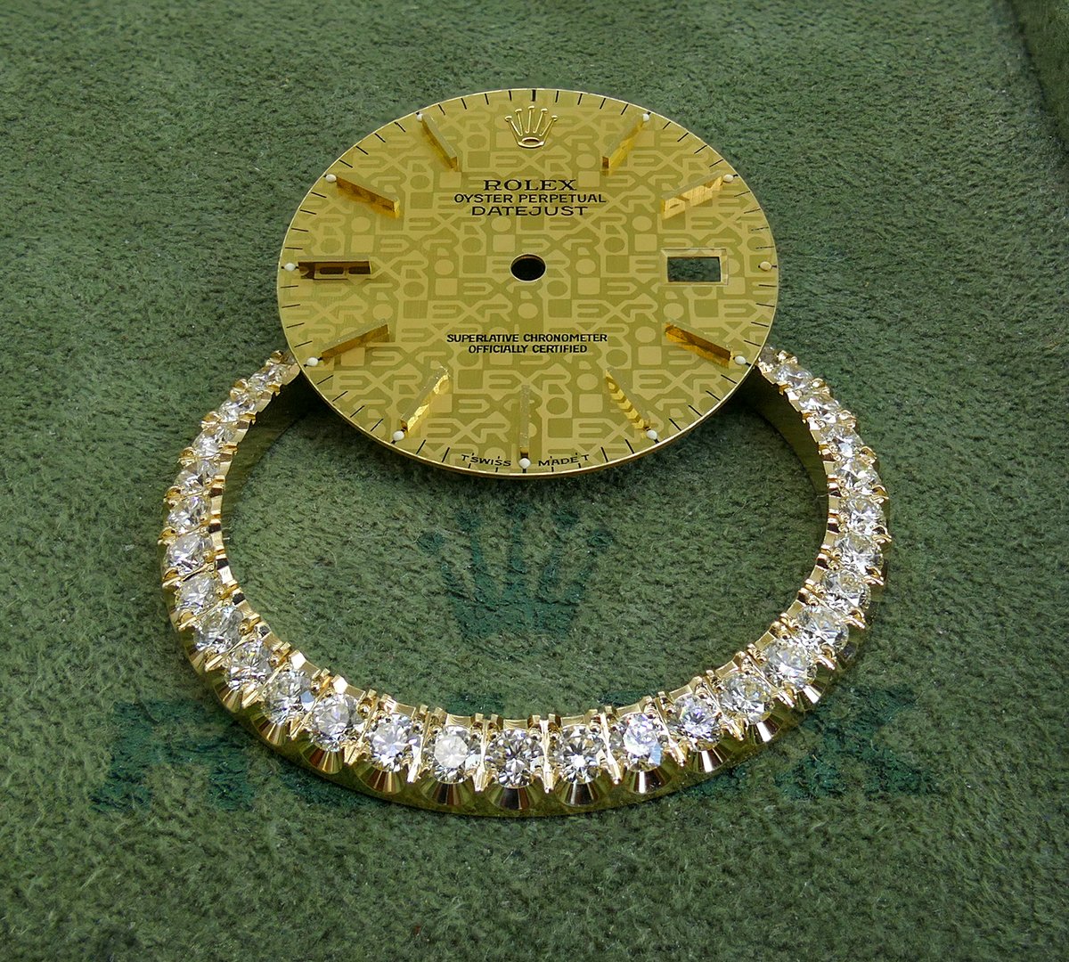 14K Yellow Gold 36mm 2.66ct U-Shape Diamond Bezel with Factory Dial